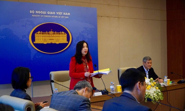 Đẩy mạnh công tác thông tin đối ngoại và ngoại giao văn hoá