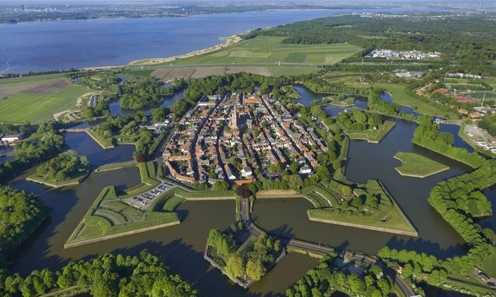 Những công trình quân sự kỳ lạ nhất trong lịch sử nhân loại