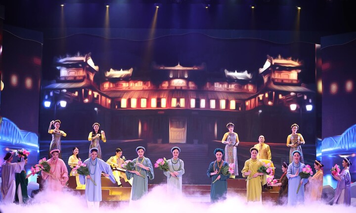 Thủ tướng chủ trì Hội nghị về phát triển các ngành công nghiệp văn hoá Việt Nam