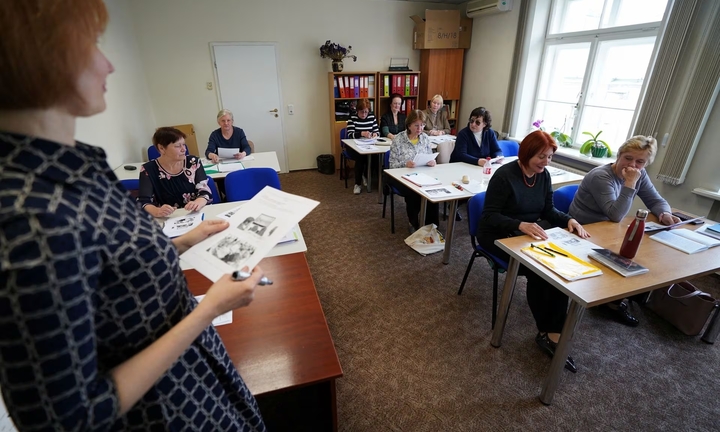 Latvia trục xuất hơn 1.000 công dân Nga