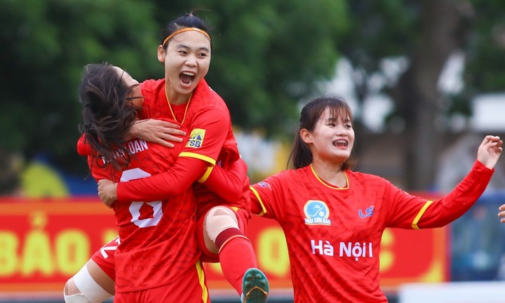 Hoàng Thị Loan ghi bàn, Hà Nội I tăng tốc ở giải nữ VĐQG