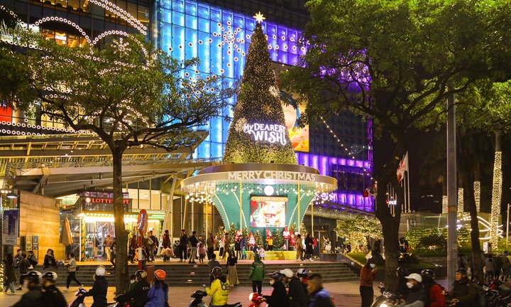 Địa điểm đi chơi Noel ở Hà Nội