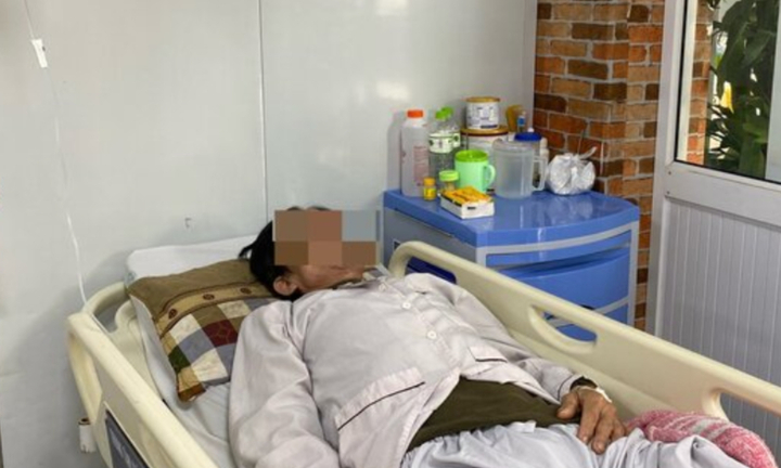 Mù mắt, hỏng gan vì uống rượu 