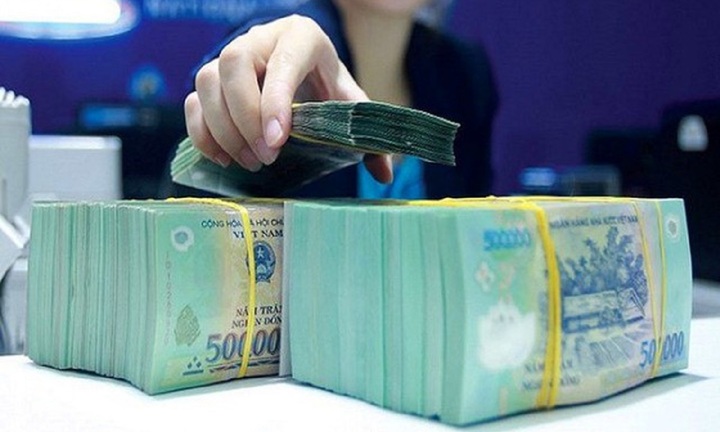 Loay hoay tìm kênh đầu tư mới khi lãi suất huy động chạm đáy