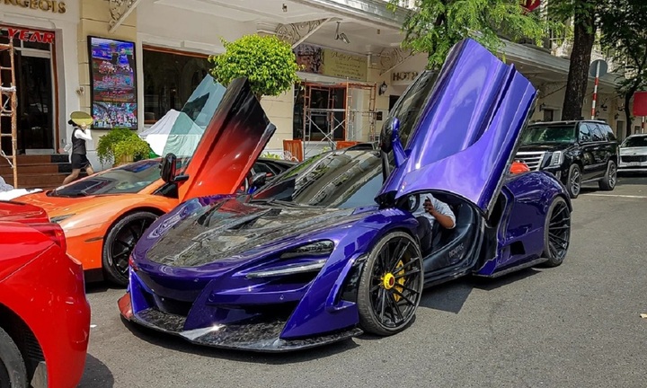 McLaren sắp đổi chủ