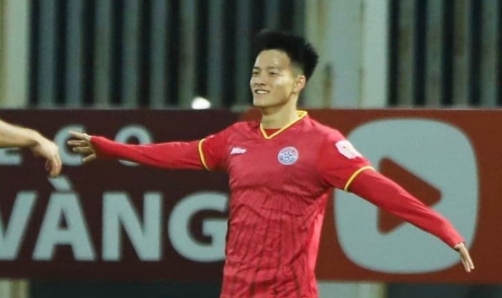 Kết quả giải Hạng Nhất: Thắng CLB Huế, PVF-CAND lên nhì bảng