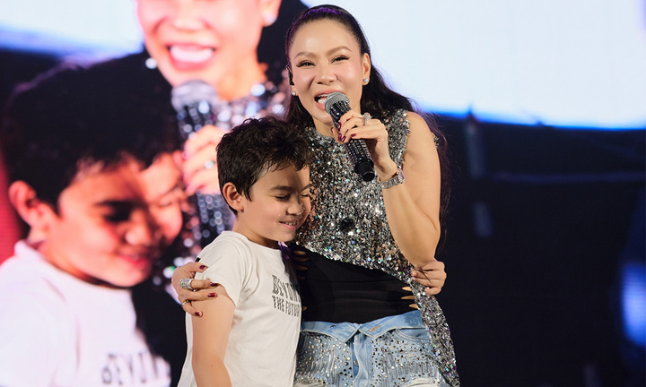 Thu Minh lần đầu công khai gương mặt con trai 