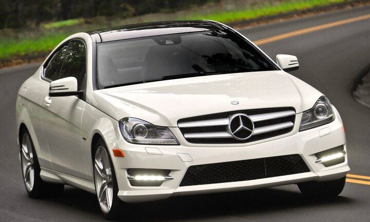 Tại sao nên mua ô tô màu trắng?