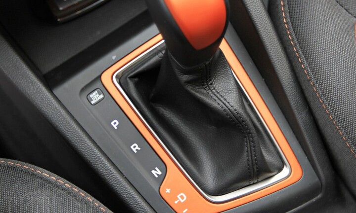 Lý do xe số tự động giật, khựng khi chuyển số