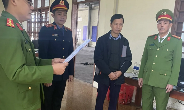 Khởi tố Phó giám đốc trung tâm đăng kiểm ở Quảng Bình