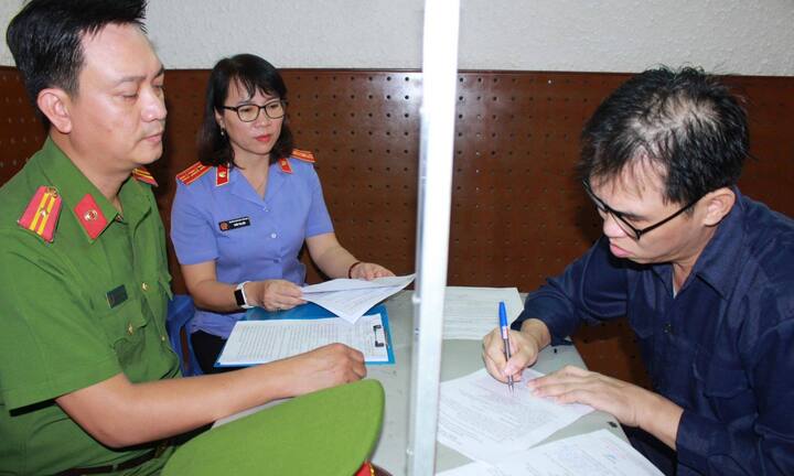 Tiếp tục khởi tố Tổng Giám đốc HDTC Đinh Trường Chinh