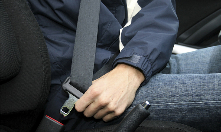 Mức phạt lỗi không thắt dây an toàn khi lái ô tô