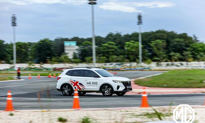 Siêu xe thể thao điện ra mắt thị trường ô tô Việt Nam