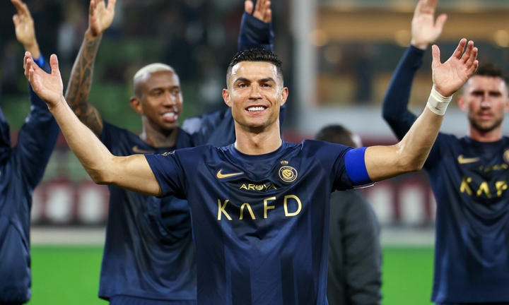 10 chân sút xuất sắc nhất 2023: Ronaldo 38 tuổi vẫn số 1, Messi 'lặn mất tăm'