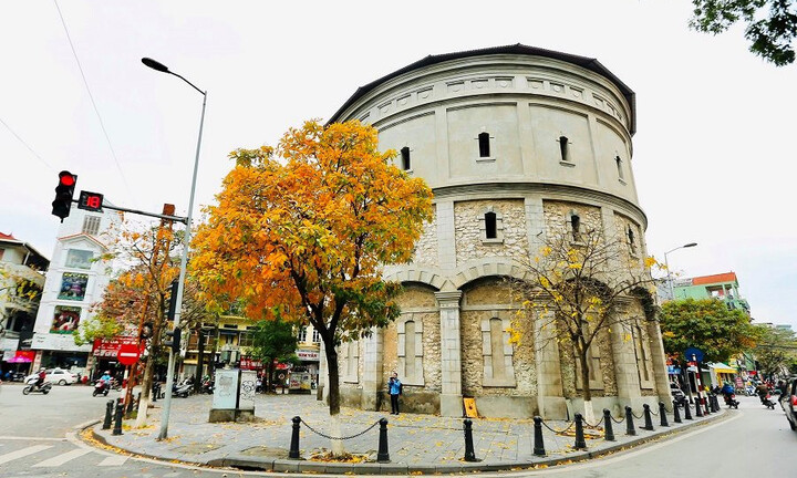 Bên trong tháp nước Hàng Đậu có gì?