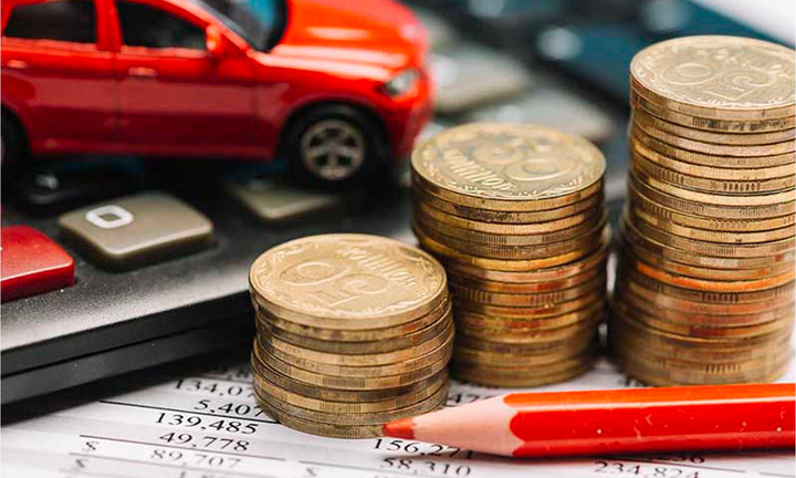 Một chiếc ô tô tại Việt Nam phải 'cõng' những loại thuế gì?