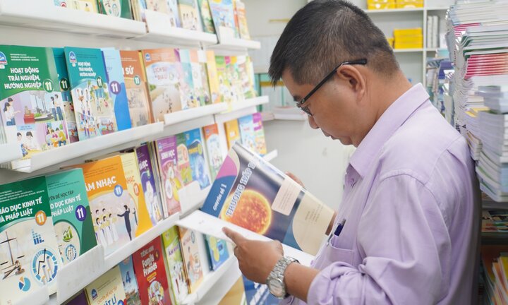 Bộ Giáo dục trả lại quyền chọn sách giáo khoa cho trường học