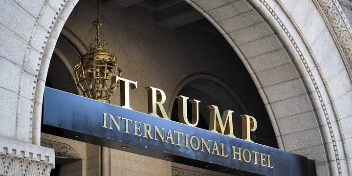 Doanh nghiệp ông Trump nhận 7,8 triệu USD từ nước ngoài