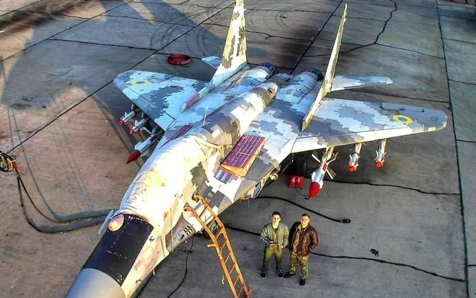 Điều gì đang chờ đợi F-16 trên bầu trời Ukraine?