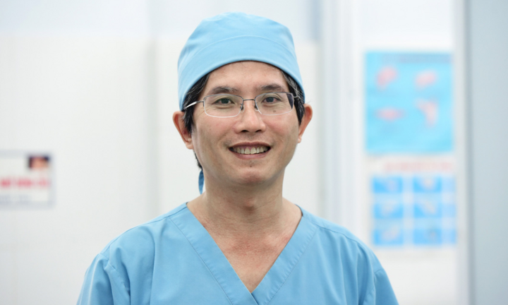 Bác sĩ kể thời khắc cân não thông tim cứu sống bào thai ngay trong bụng mẹ