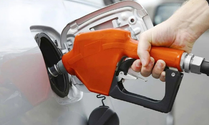 Xăng giả ảnh hưởng thế nào tới xe máy và ô tô?