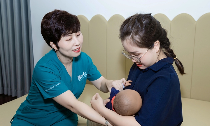 Tỷ lệ trẻ em dưới 6 tháng tuổi được bú sữa mẹ chỉ đạt 45%