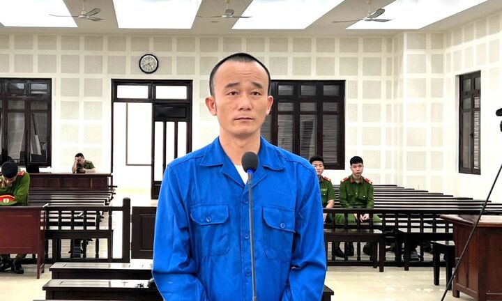 Níu kéo tình cảm bất thành, vác dao chém bố người yêu