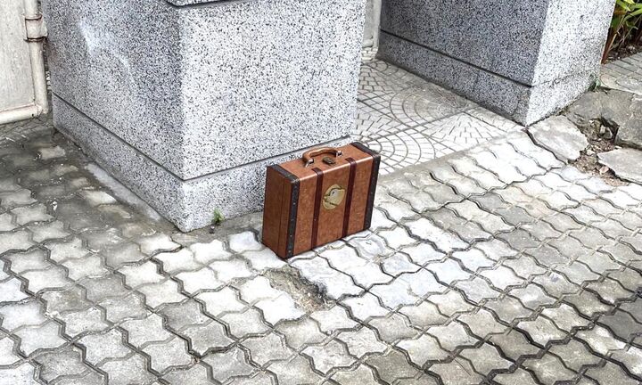 Làm rõ 'vật thể lạ' trước cổng trường ở Đà Nẵng