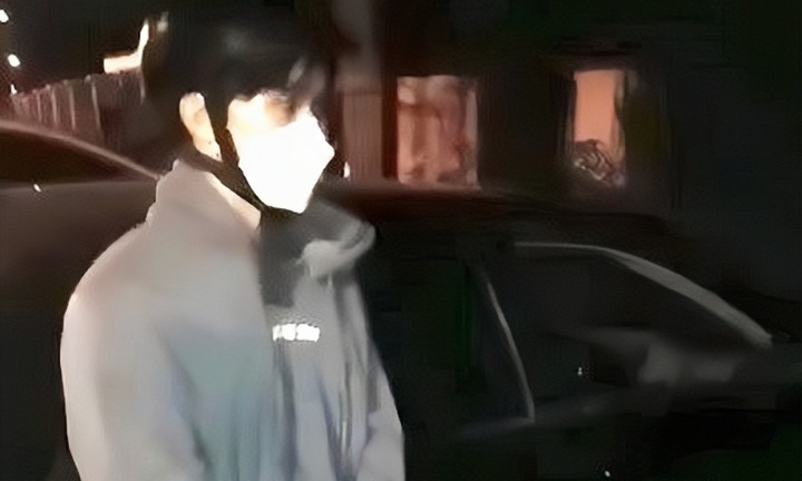 Bình Định: Tạm giữ nam thanh niên 12 lần đập kính ô tô, trộm cắp tài sản