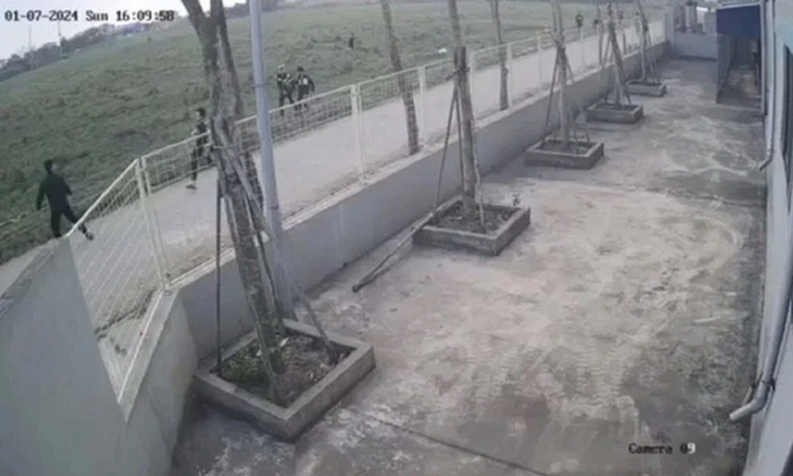 Nam sinh lớp 12 bị 7 thanh, thiếu niên đánh hội đồng tử vong