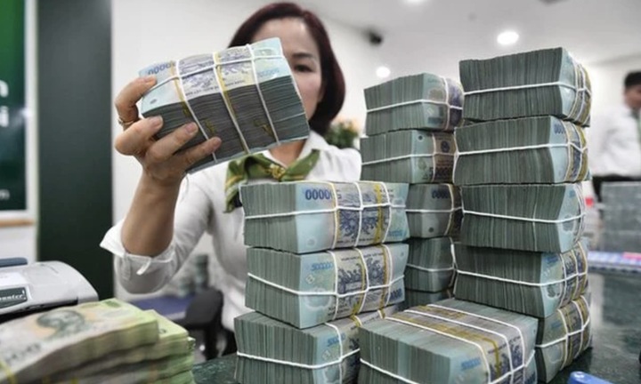 Lãi suất tiết kiệm xuất hiện mốc thấp nhất thị trường 1,7%/năm 