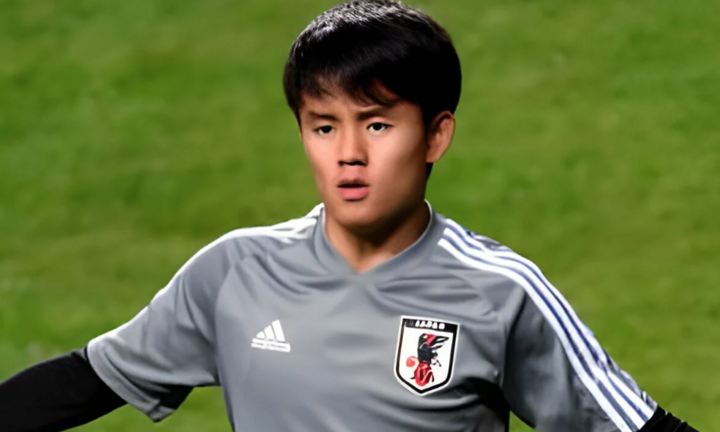 Ngôi sao Nhật Bản đắt giá nhất hết chấn thương, tuyển Việt Nam thêm khó khăn