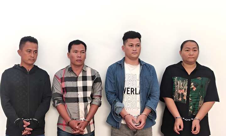 TP.HCM: Bắt nhóm khai thác cát trái phép, thu lợi bất chính nhiều tỷ đồng