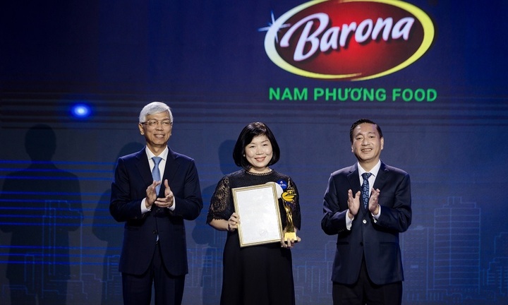 Nam Phương Food vinh dự nhận giải thưởng Thương hiệu Vàng TP.HCM lần thứ 2