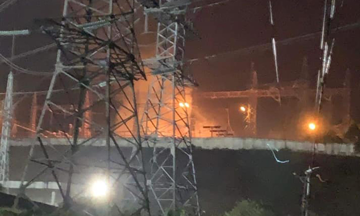 Cháy trạm biến áp đường dây 500 Kv tại Hoà Bình
