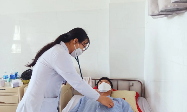 Nguyên nhân nhiều nhân viên Y tế ở TP.HCM chưa được nhận tiền phụ cấp 2 năm qua