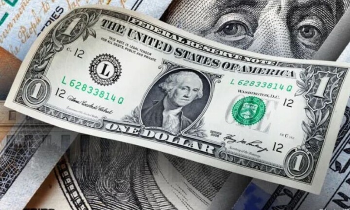 Giá USD ngân hàng vượt 25.000 đồng