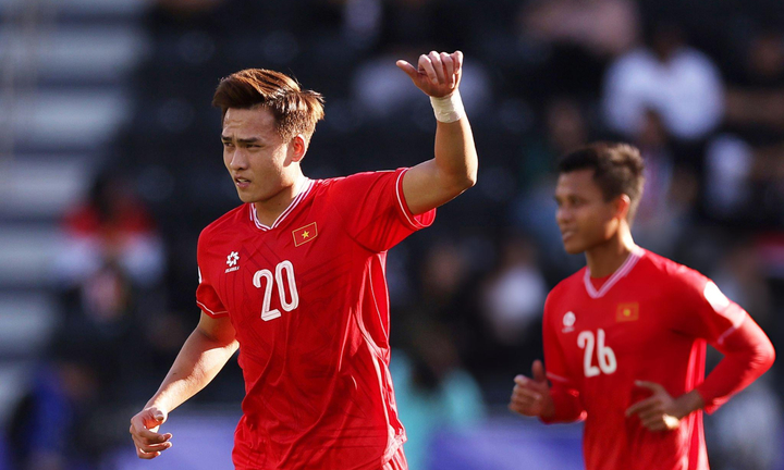 Giá vé xem tuyển Việt Nam đấu Phillipines bao nhiêu?