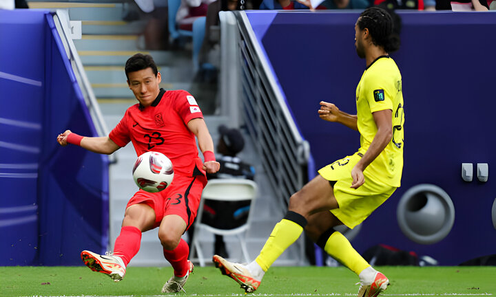 Scoring in the 15th minute of added time, the Malaysian team brilliantly held South Korea to a draw.