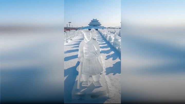 Đội quân đất nung Tần Thủy Hoàng phiên bản băng tuyết 