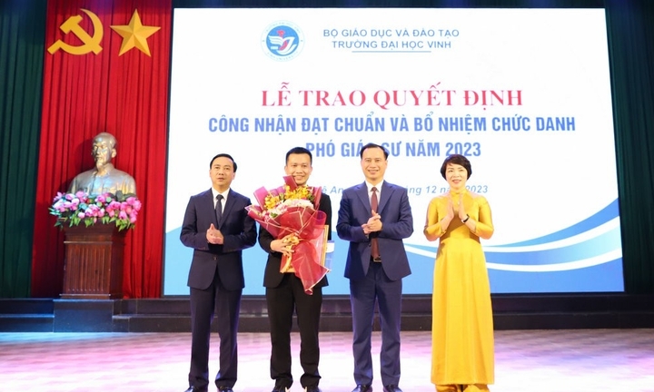 Trong 5 năm, Việt Nam có thêm 2.184 Giáo sư, Phó giáo sư được công nhận
