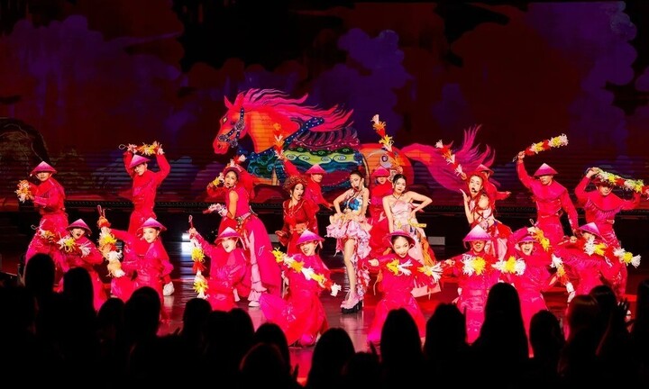 'Chị đẹp' liên tục xảy ra ồn ào đạo nhái