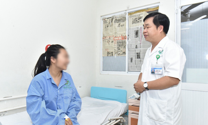 Nữ sinh hồi phục ngoạn mục sau đột quỵ hiếm gặp, xuất viện về quê đón Tết