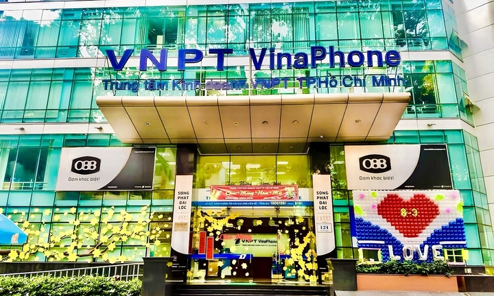 VNPT TP.HCM và LTC-Net ký kết hợp tác cung cấp dịch vụ viễn thông