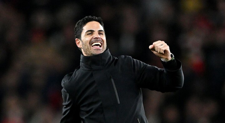 Rio Ferdinand: Nhìn Arteta ăn mừng, tưởng Arsenal vô địch Premier League 