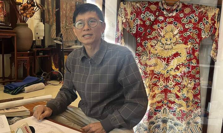 Người duy nhất phục dựng nghệ thuật thêu cung đình 