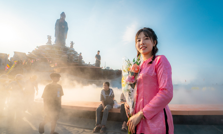 Từ vùng cách mạng kiên cường, Tây Ninh nay vươn mình thành trung tâm du lịch mới