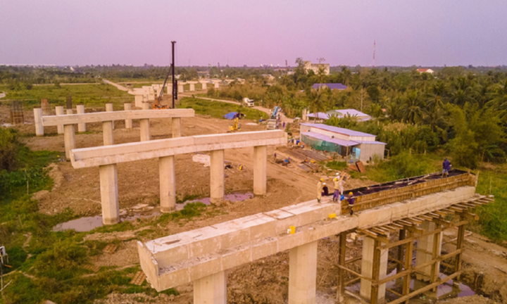 Phó Thủ tướng yêu cầu 3 tỉnh cấp cát cho dự án cao tốc Cần Thơ - Cà Mau