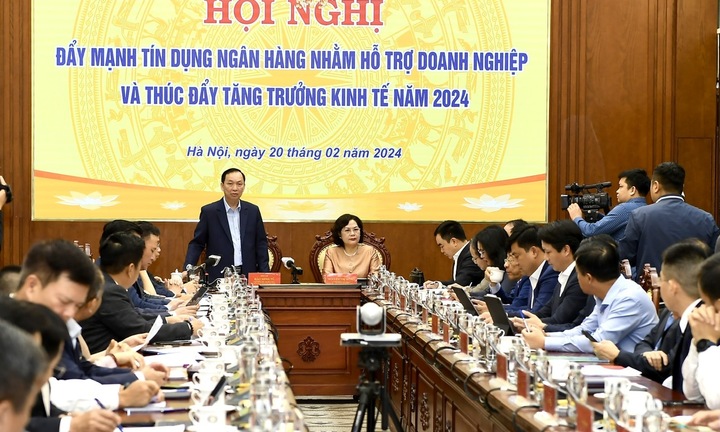 Tín dụng đầu năm đang giảm, Ngân hàng Nhà nước bàn cách thúc đẩy