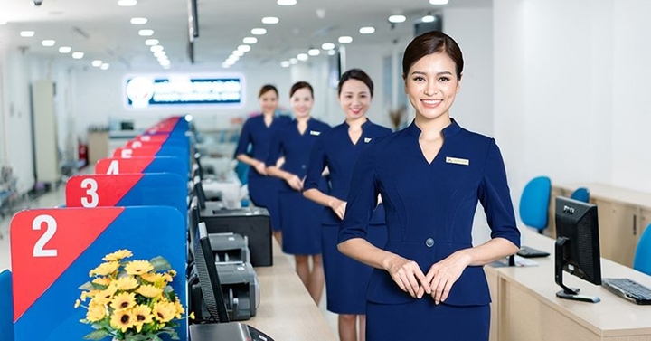 Lương giao dịch viên ngân hàng 1 tháng bao nhiêu? 